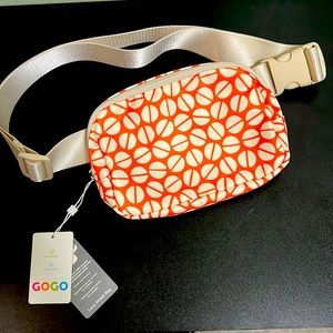 ShedRain GoGo crossbody or belt bag OS